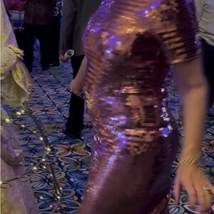 Elegant Sequin Midi Dress in Rose Gold